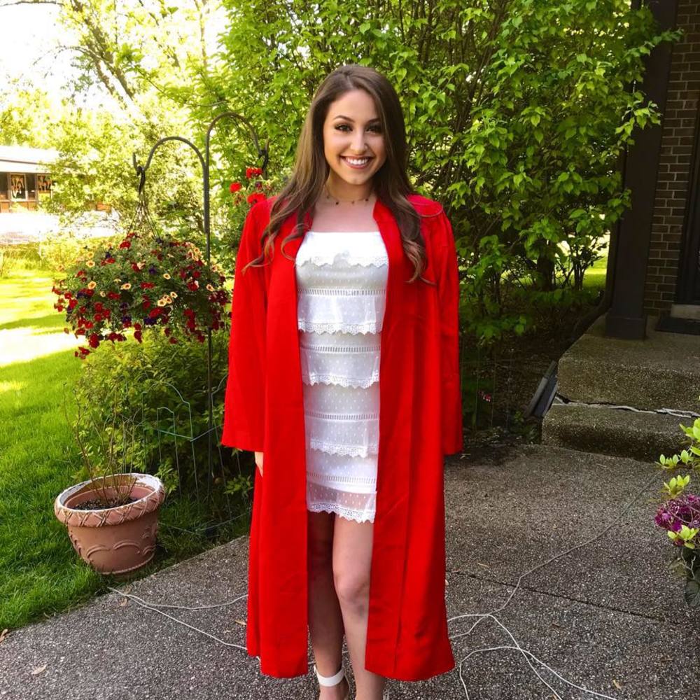 Meet your Posher, Tess